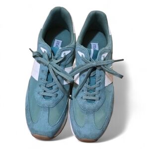 Steve Madden Green and White Athletic Shoes Like New Wore Once In The House.
